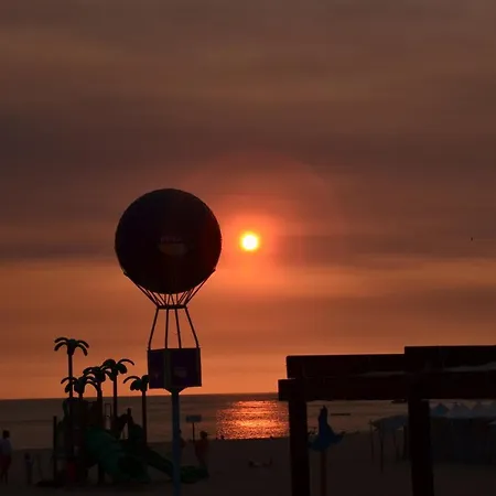 Bed & Seaside - Bola Da Nivea * Назаре